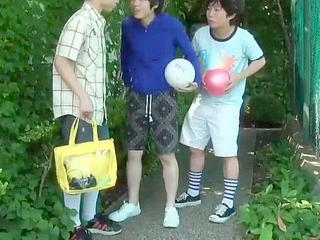 My Asian Tugjob�Mastered By A Milf Teacher In A Tokyo Bondage Session